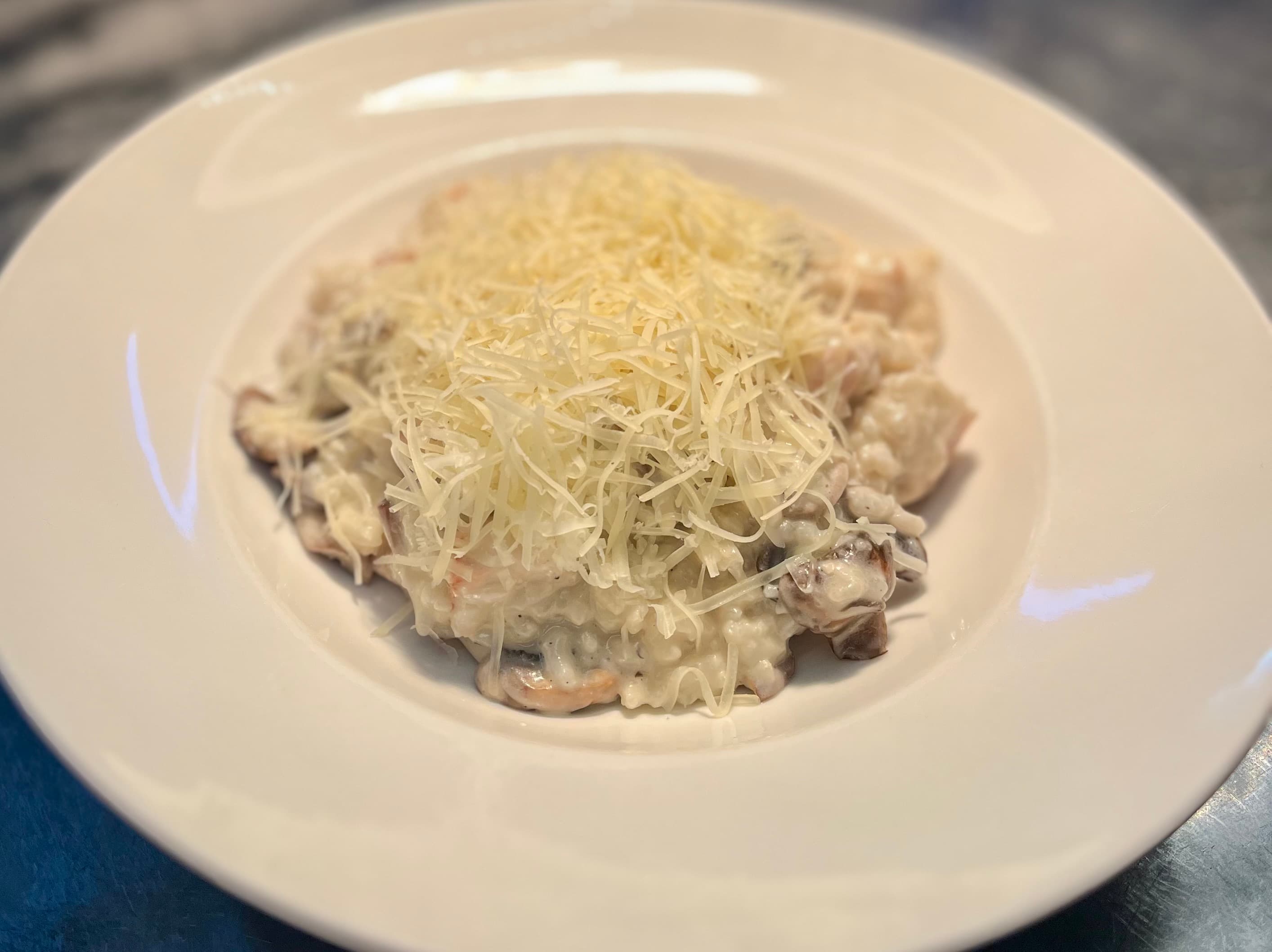 Ризото с пилешко и гъби